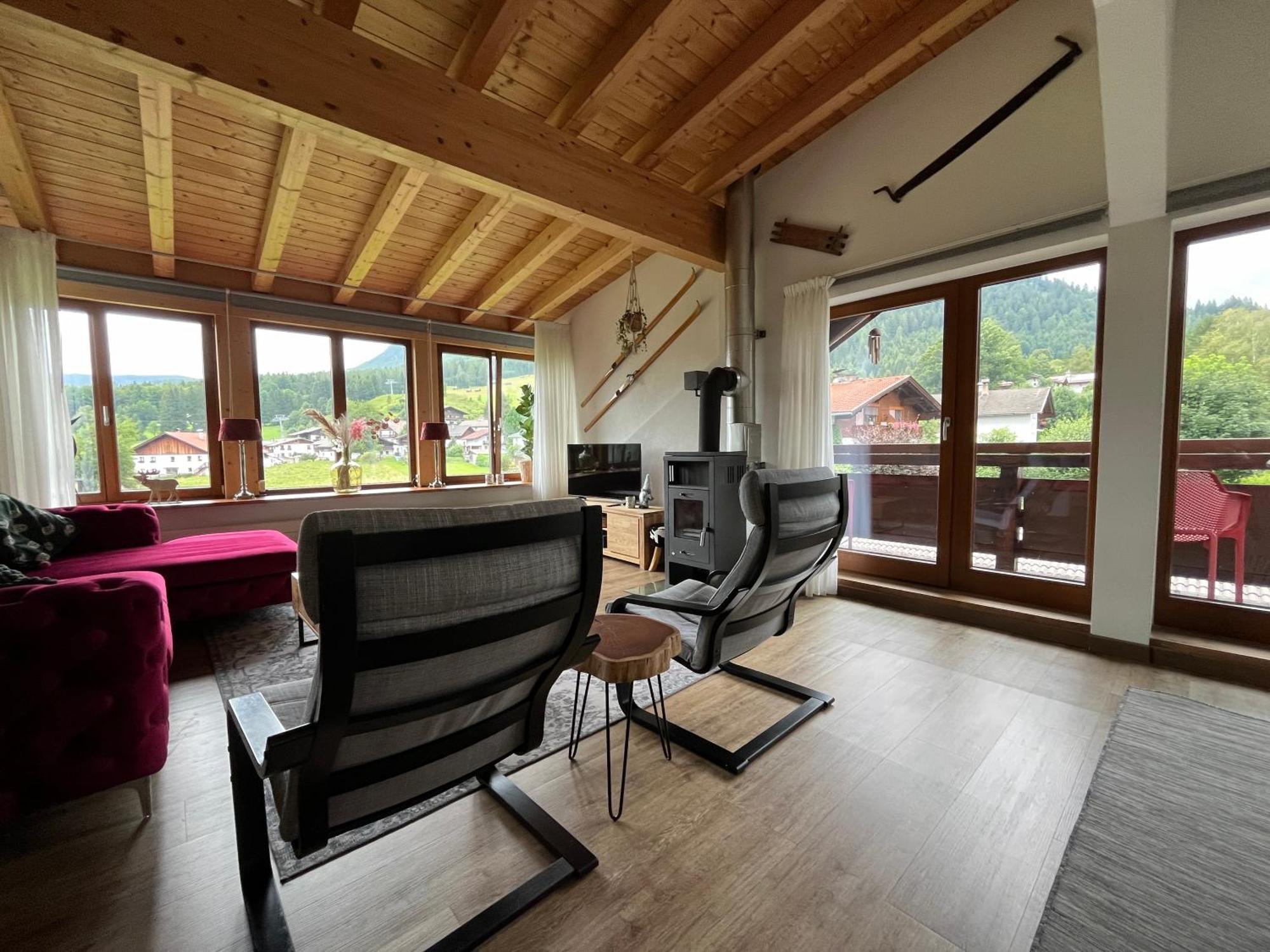 Haus Alpenblume Apartment Ehrwald Phòng bức ảnh
